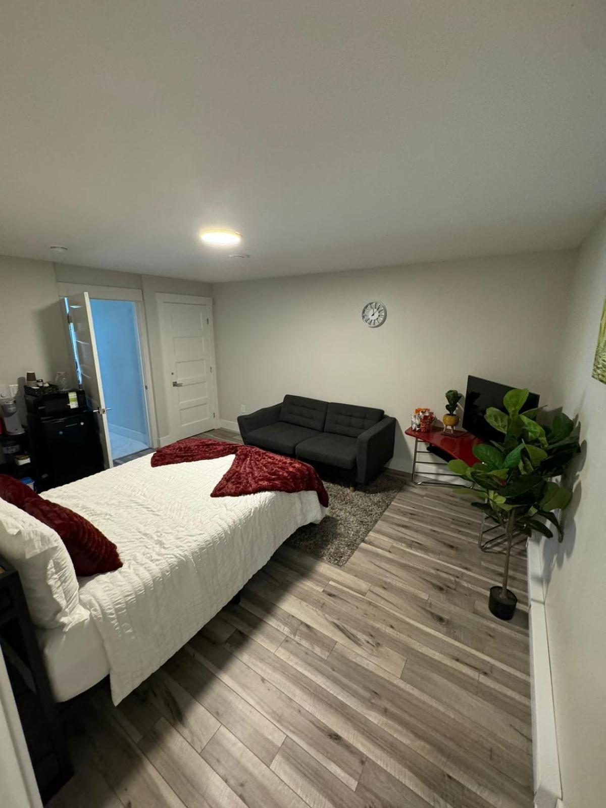 Choicest Cozy Stay Галифакс Экстерьер фото